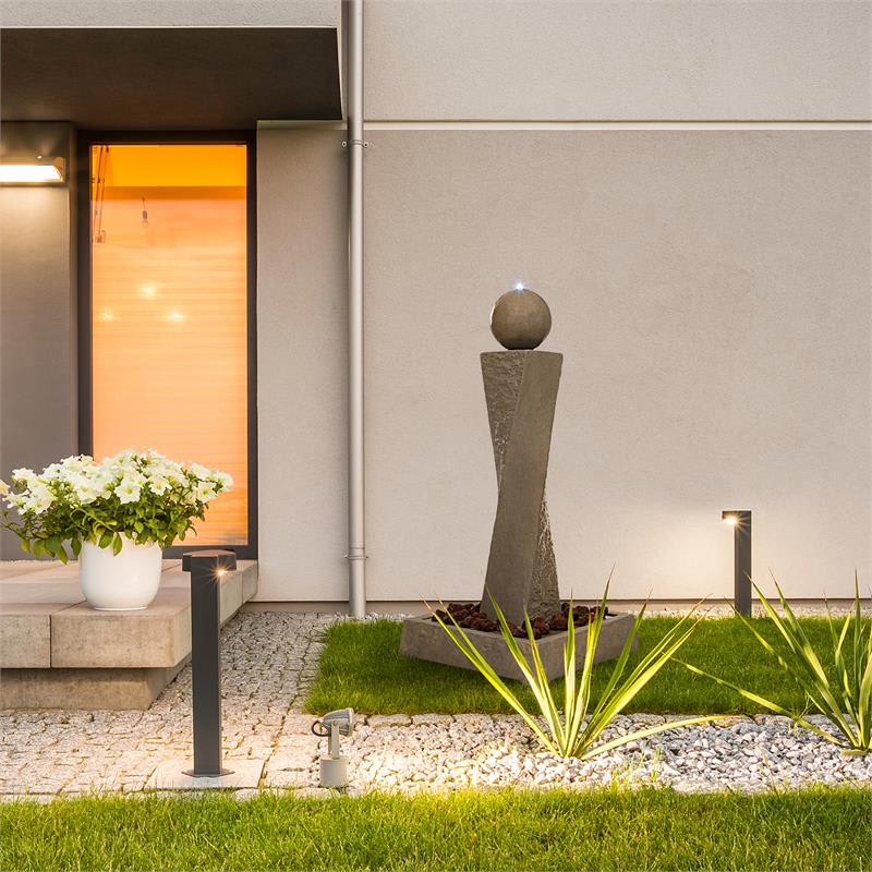 Blumfeldt Trafalgar záhradná fontána 1,5 m LED, sklolaminát-cement, 4,5 kg dekoratívne kamene